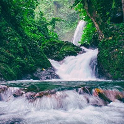 傲苍穹手机下载